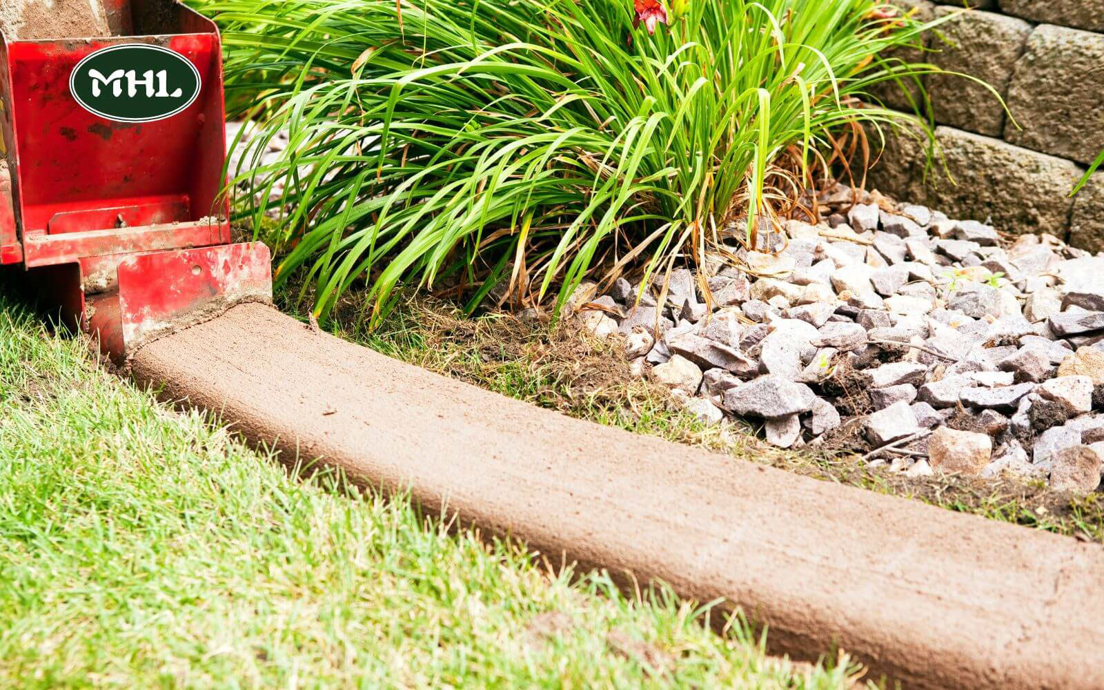 How Often Should You Install Lawn Edging?