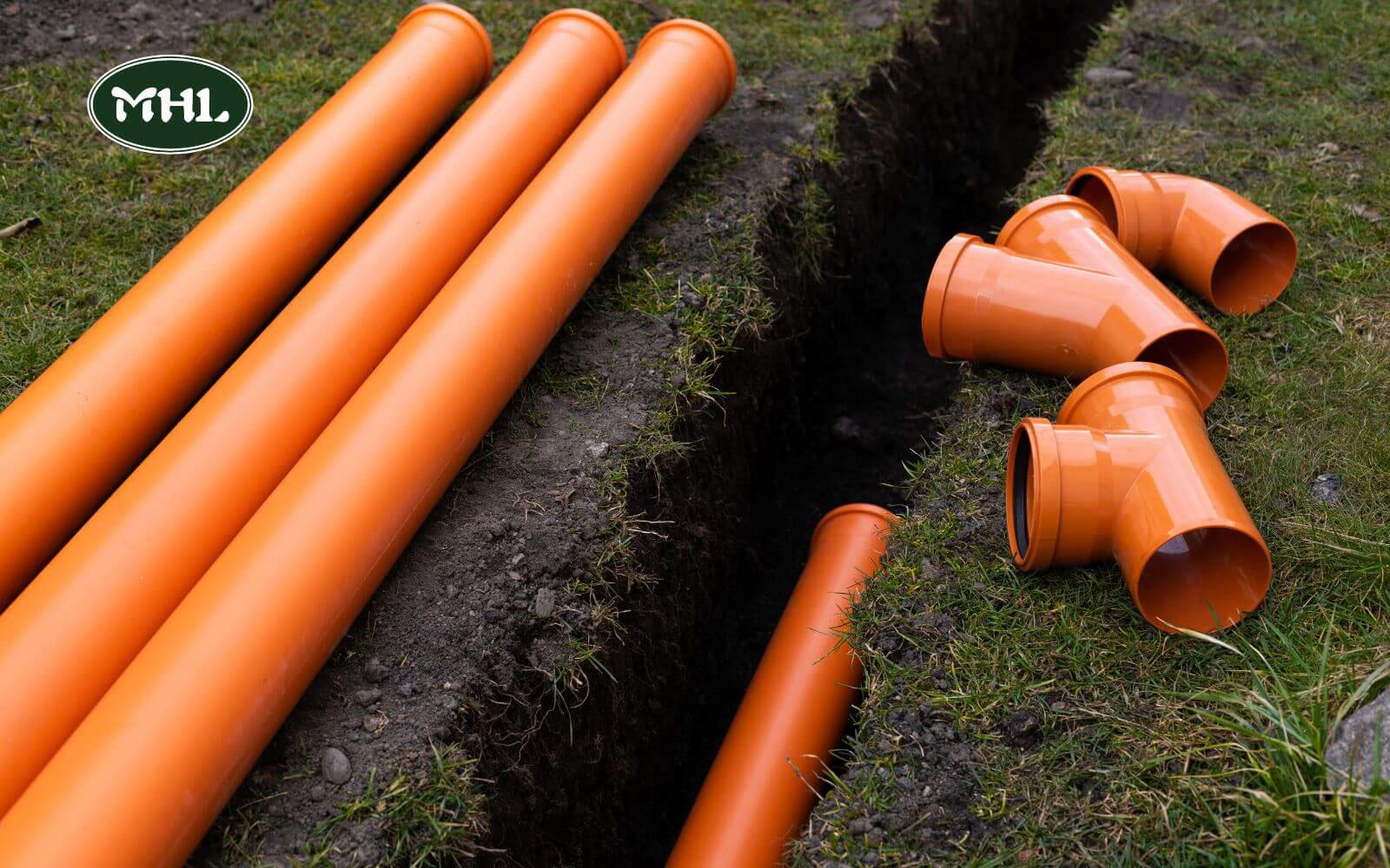 How To Install A Lawn Sprinkler System: Lay The Pipes