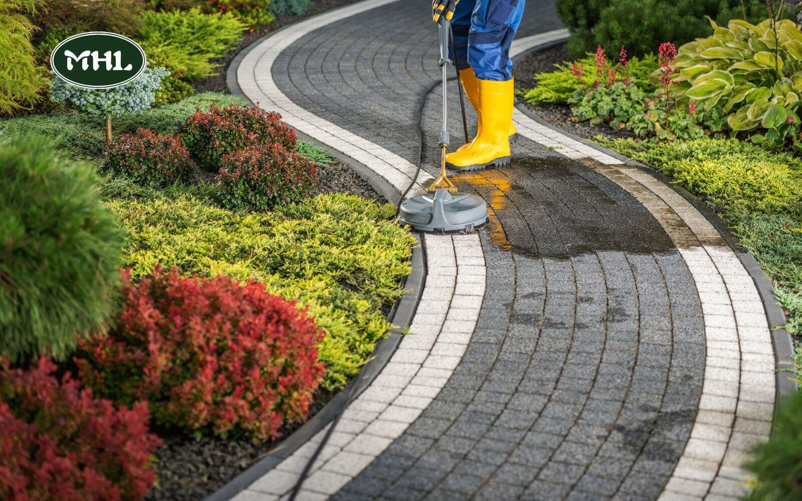 How To Keep Your Hardscaping Attractive And Durable? Professional Maintenance Services