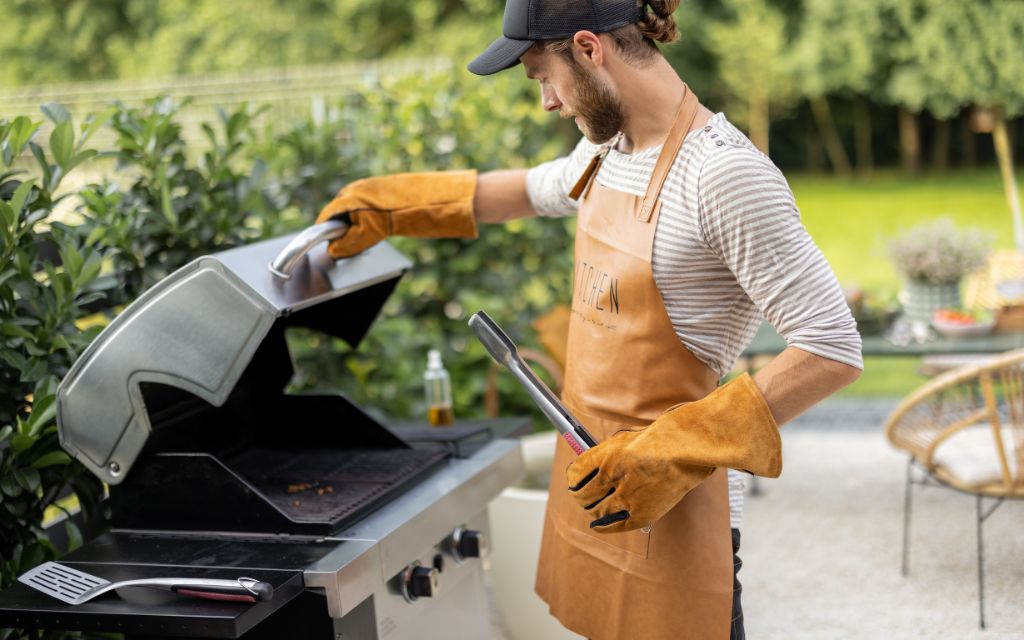 Outdoor Kitchens