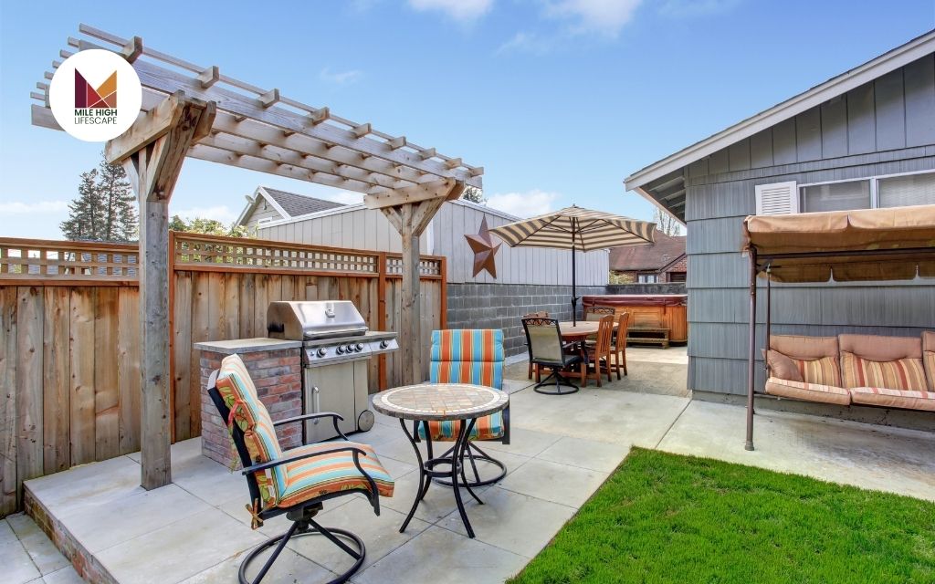 10 Small Backyard Patio Ideas to Maximize Your Space