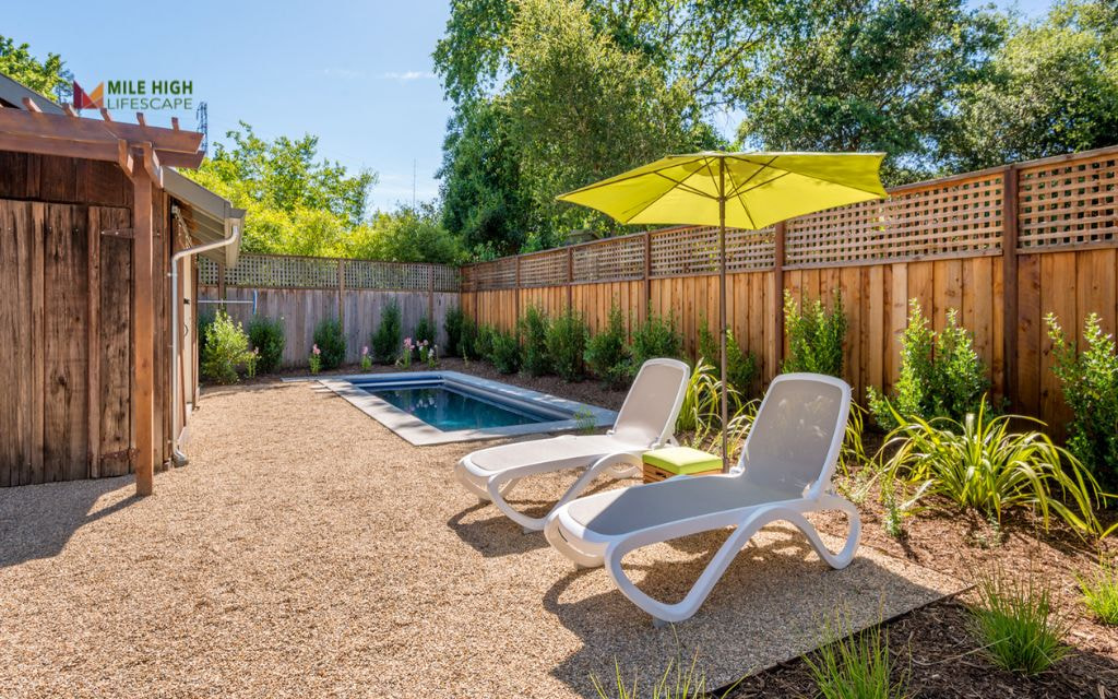 Crushed Granite Lounge Pad