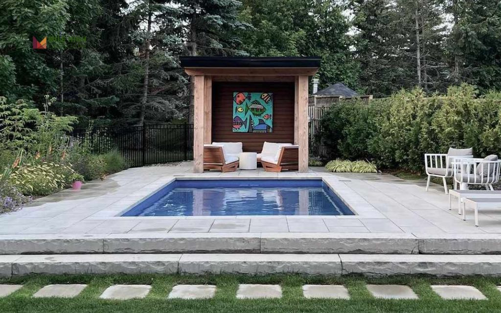 Flagstone Walkway to Pool Steps