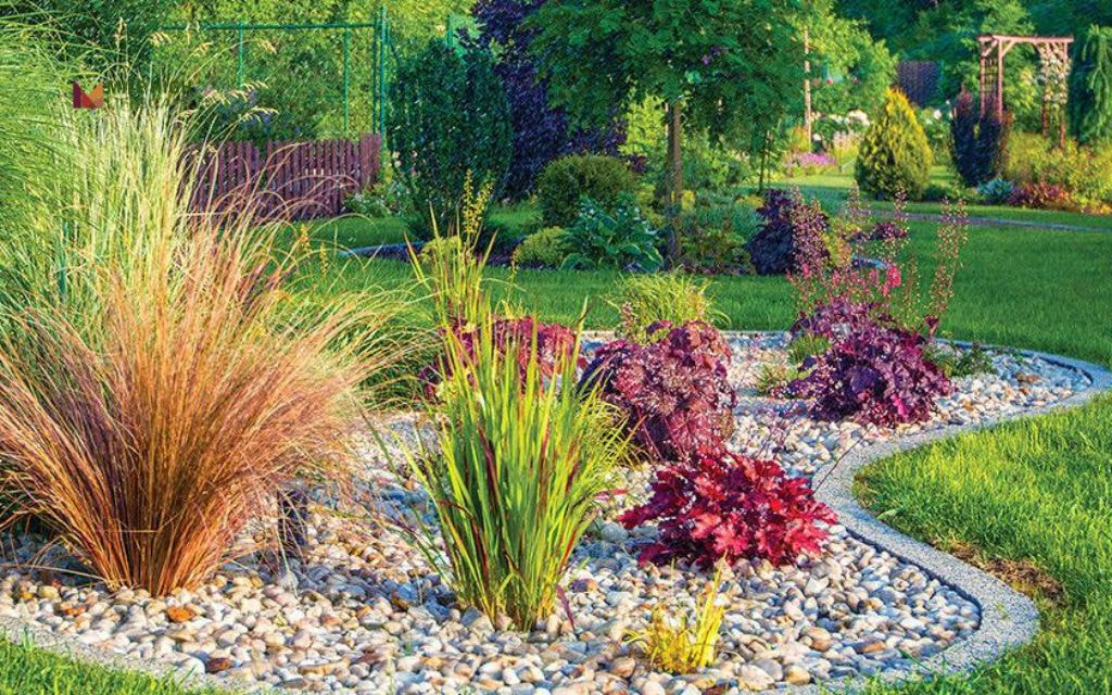 Front Yard Island Bed