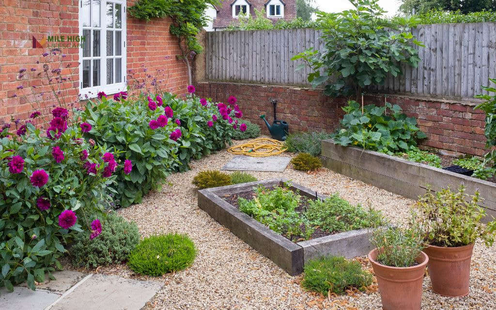 Gravel-Based Flower Beds for HOA-Friendly Appeal