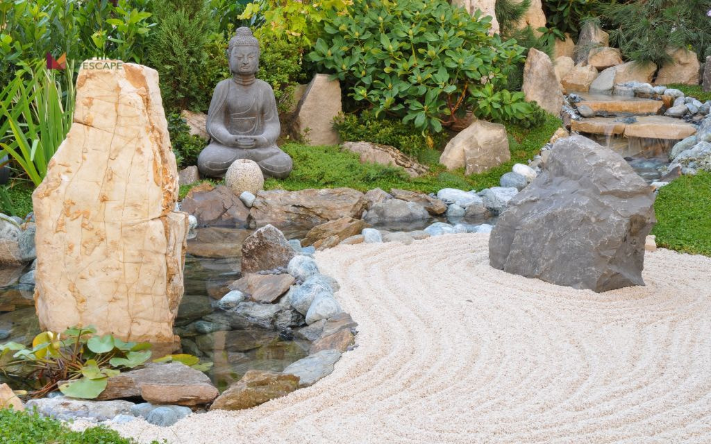 Symmetrical Rock Patterns