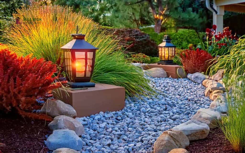 Lighting accents with river rock bases