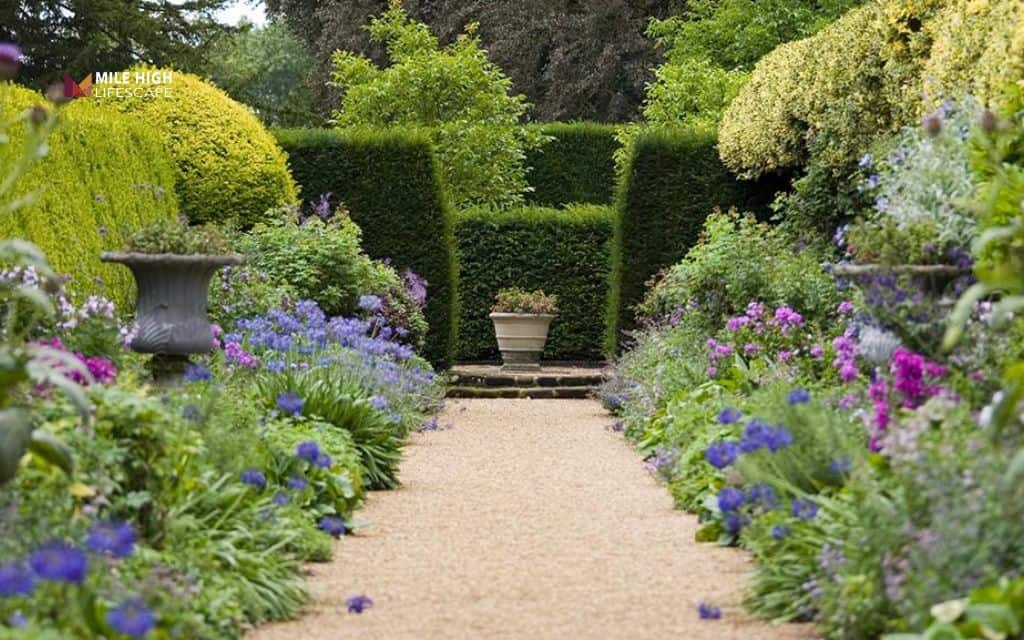 landscape border ideas: Mixed material border