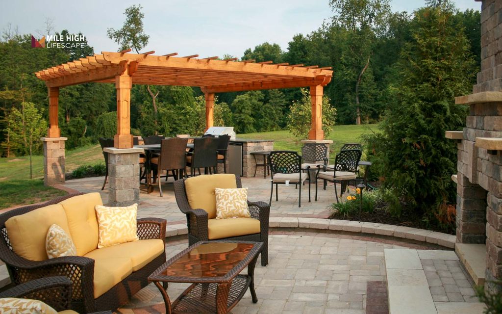 Large backyard landscaping ideas; Add a pergola or gazebo retreat