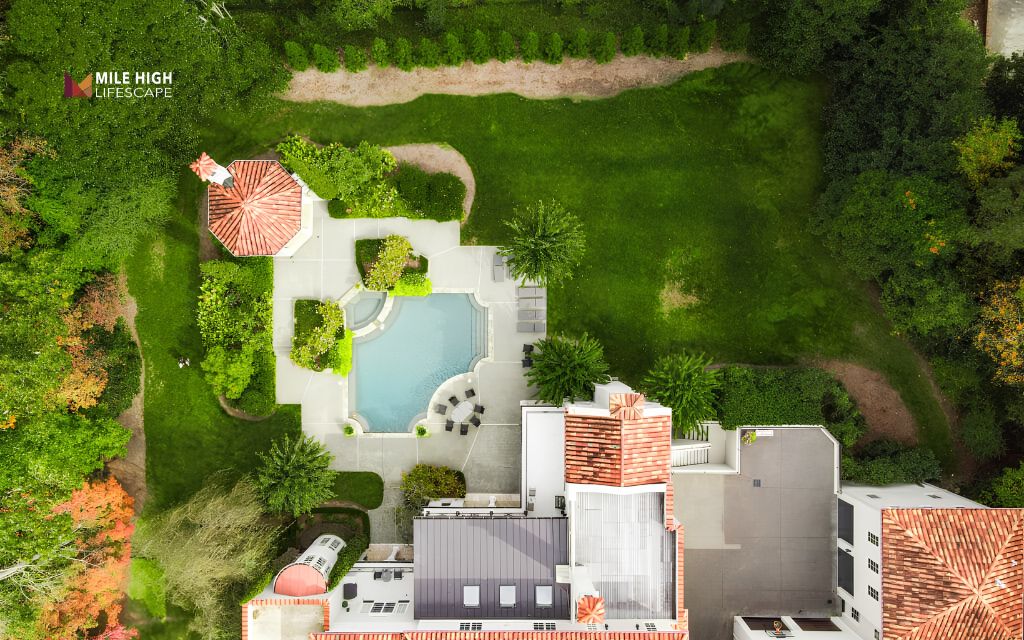 Large backyard landscaping ideas: Elevate with a luxury landscape design theme