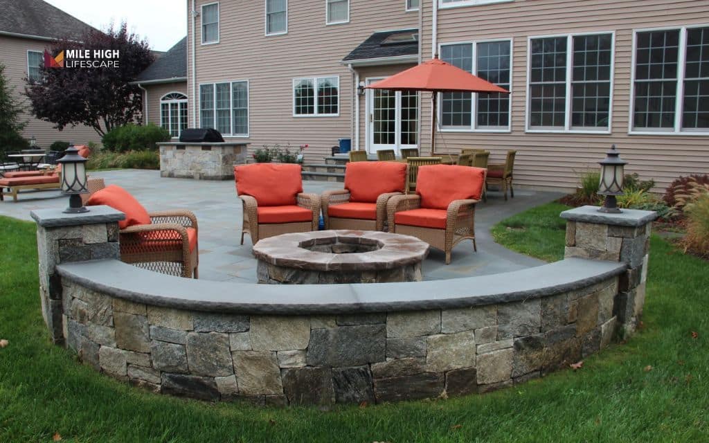 low cost fire pit landscape design: Fire pit on existing patio