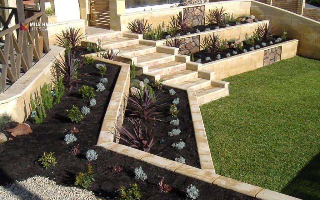 hill landscape: Retaining wall design