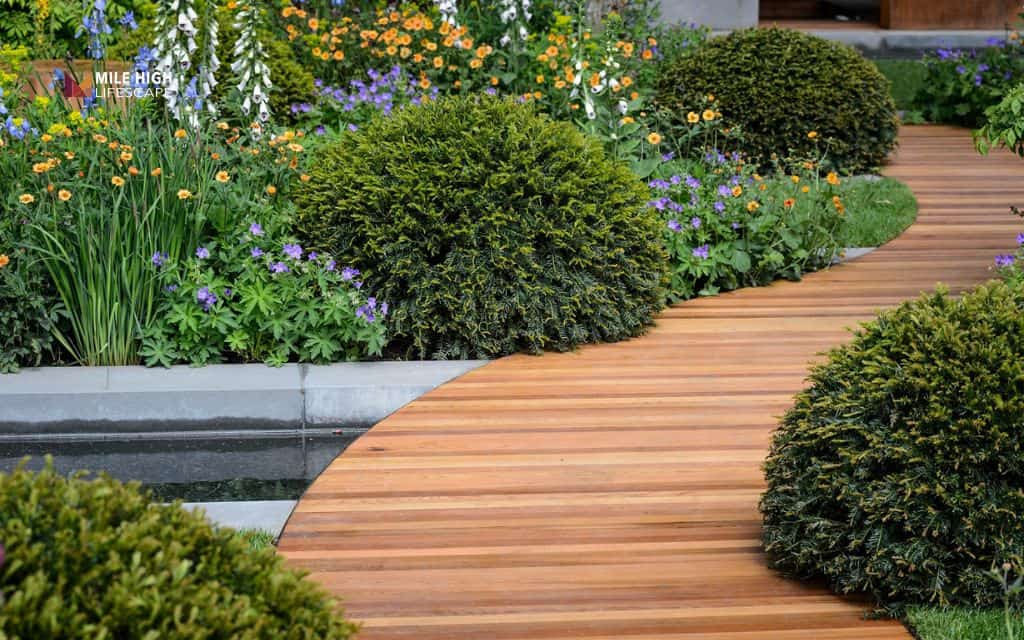 landscaping ideas: Design a welcoming garden walkway