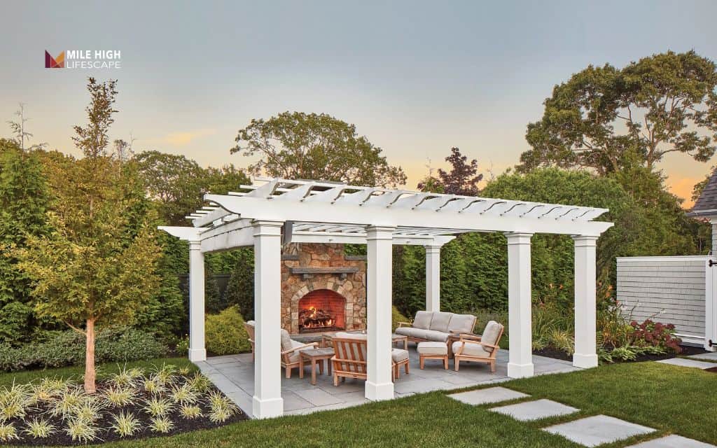 landscaping ideas: Install a pergola for shade & style