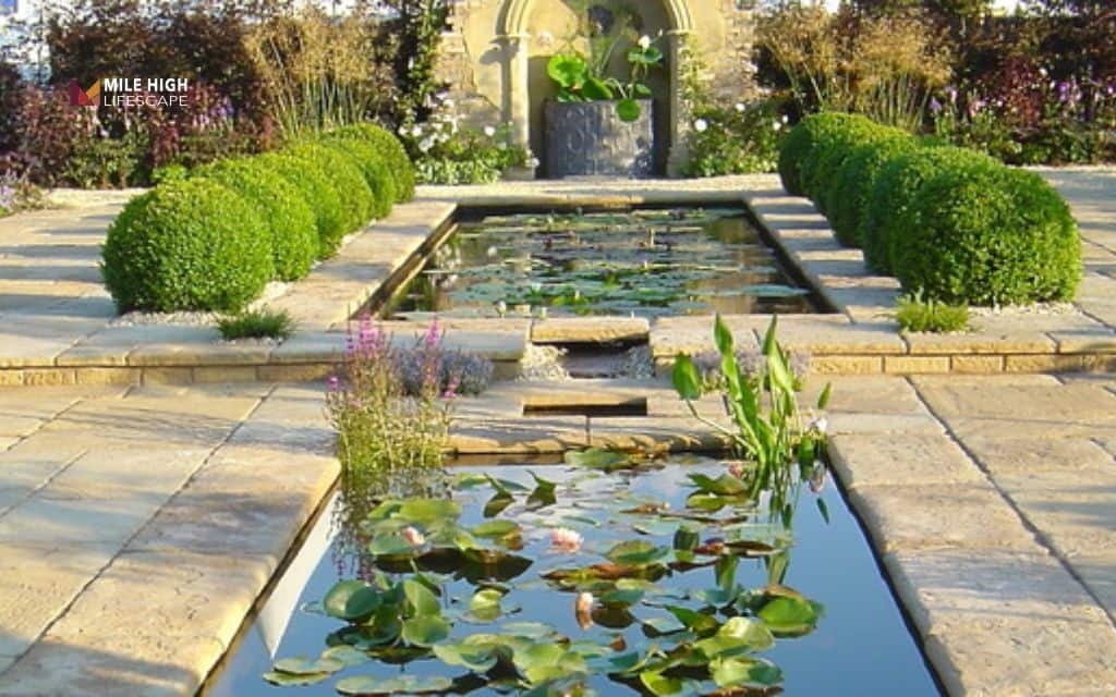 Pond landscape ideas: The classical formal pond