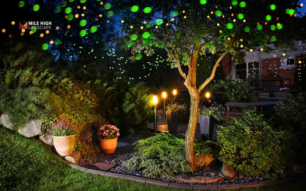 Landscaped patio: Use lighting to create evening atmosphere